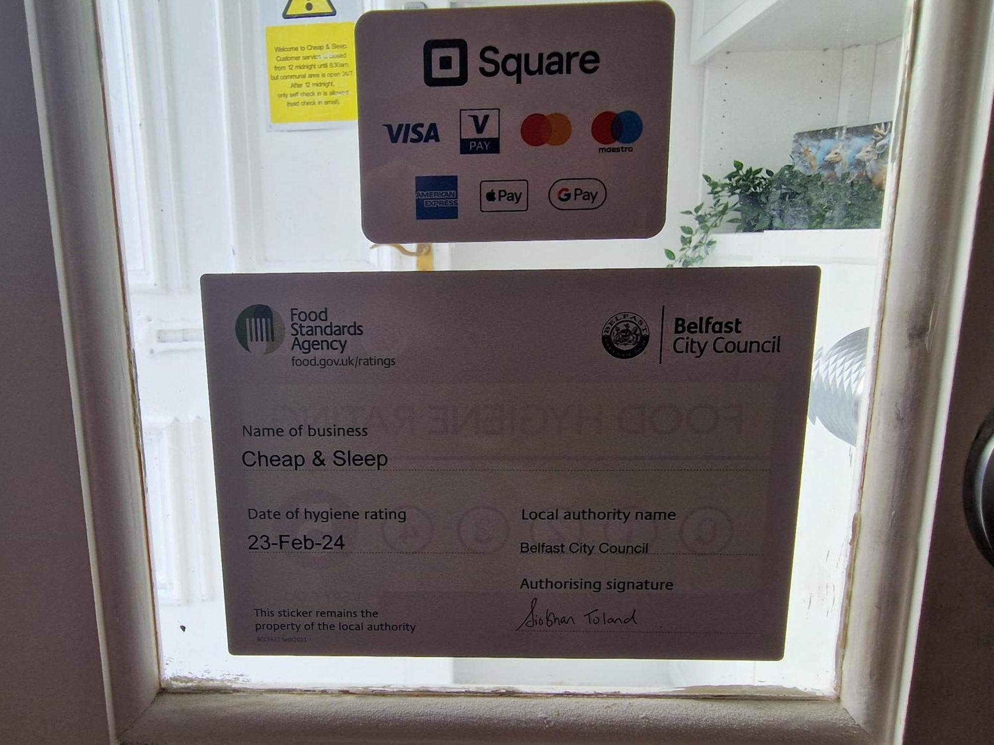 Aunty Katie'S House, Ni Tourist Board Certified & Located On The Main Oldpark Road To Belfast, With Free Continental Breakfast & Free Ultra Fast Sky Internet, Free Sky Sports & Free Sky Cinema, Self-Check In After 10Pm Gmt Pansiyon Dış mekan fotoğraf
