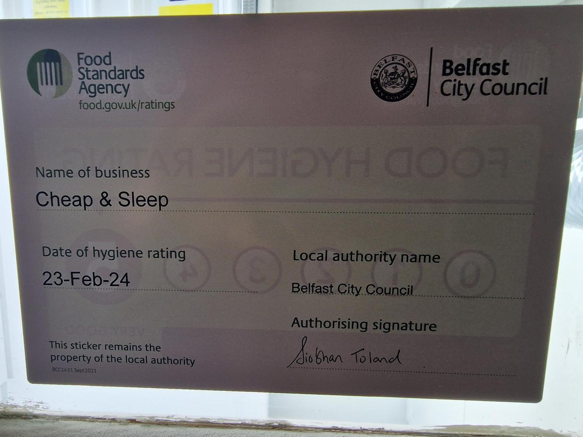 Aunty Katie'S House, Ni Tourist Board Certified & Located On The Main Oldpark Road To Belfast, With Free Continental Breakfast & Free Ultra Fast Sky Internet, Free Sky Sports & Free Sky Cinema, Self-Check In After 10Pm Gmt Pansiyon Dış mekan fotoğraf