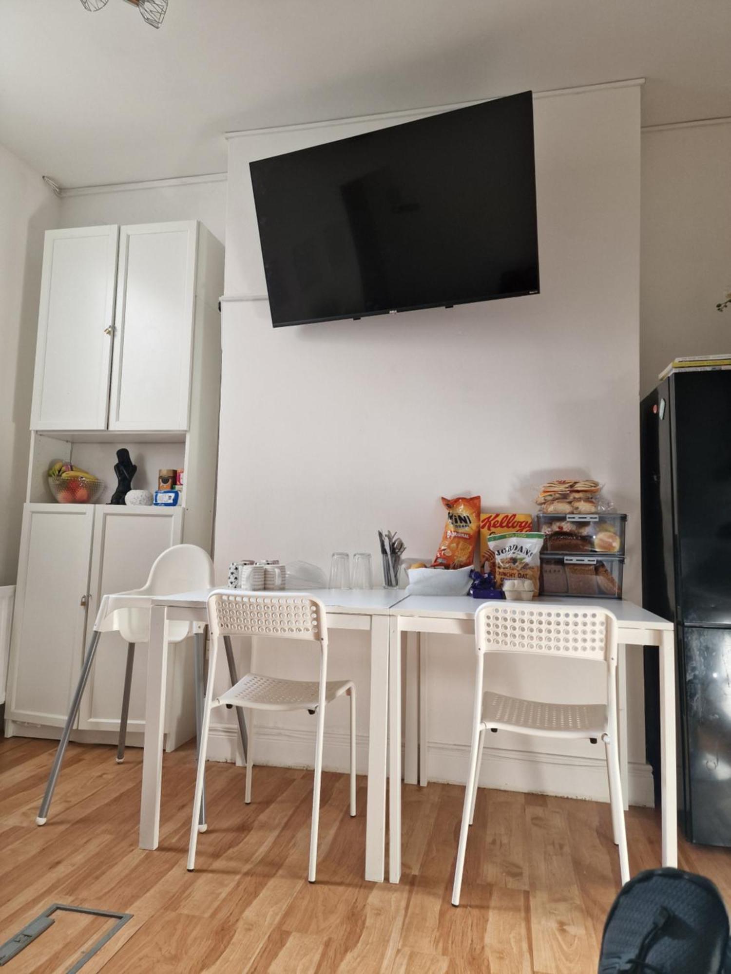 Aunty Katie'S House, Ni Tourist Board Certified & Located On The Main Oldpark Road To Belfast, With Free Continental Breakfast & Free Ultra Fast Sky Internet, Free Sky Sports & Free Sky Cinema, Self-Check In After 10Pm Gmt Pansiyon Dış mekan fotoğraf
