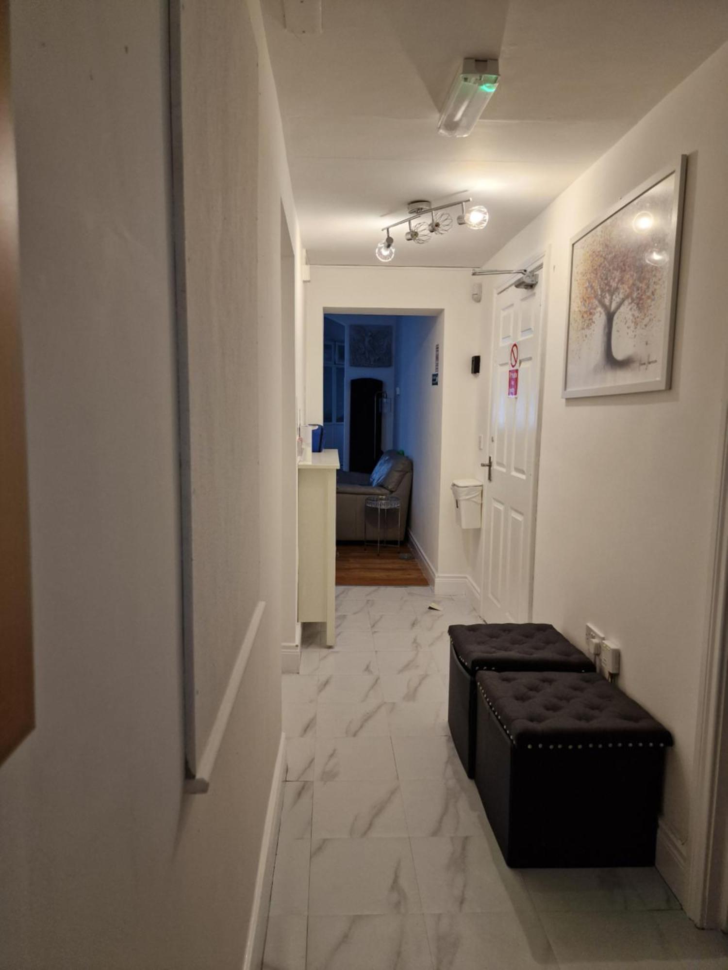Aunty Katie'S House, Ni Tourist Board Certified & Located On The Main Oldpark Road To Belfast, With Free Continental Breakfast & Free Ultra Fast Sky Internet, Free Sky Sports & Free Sky Cinema, Self-Check In After 10Pm Gmt Pansiyon Dış mekan fotoğraf