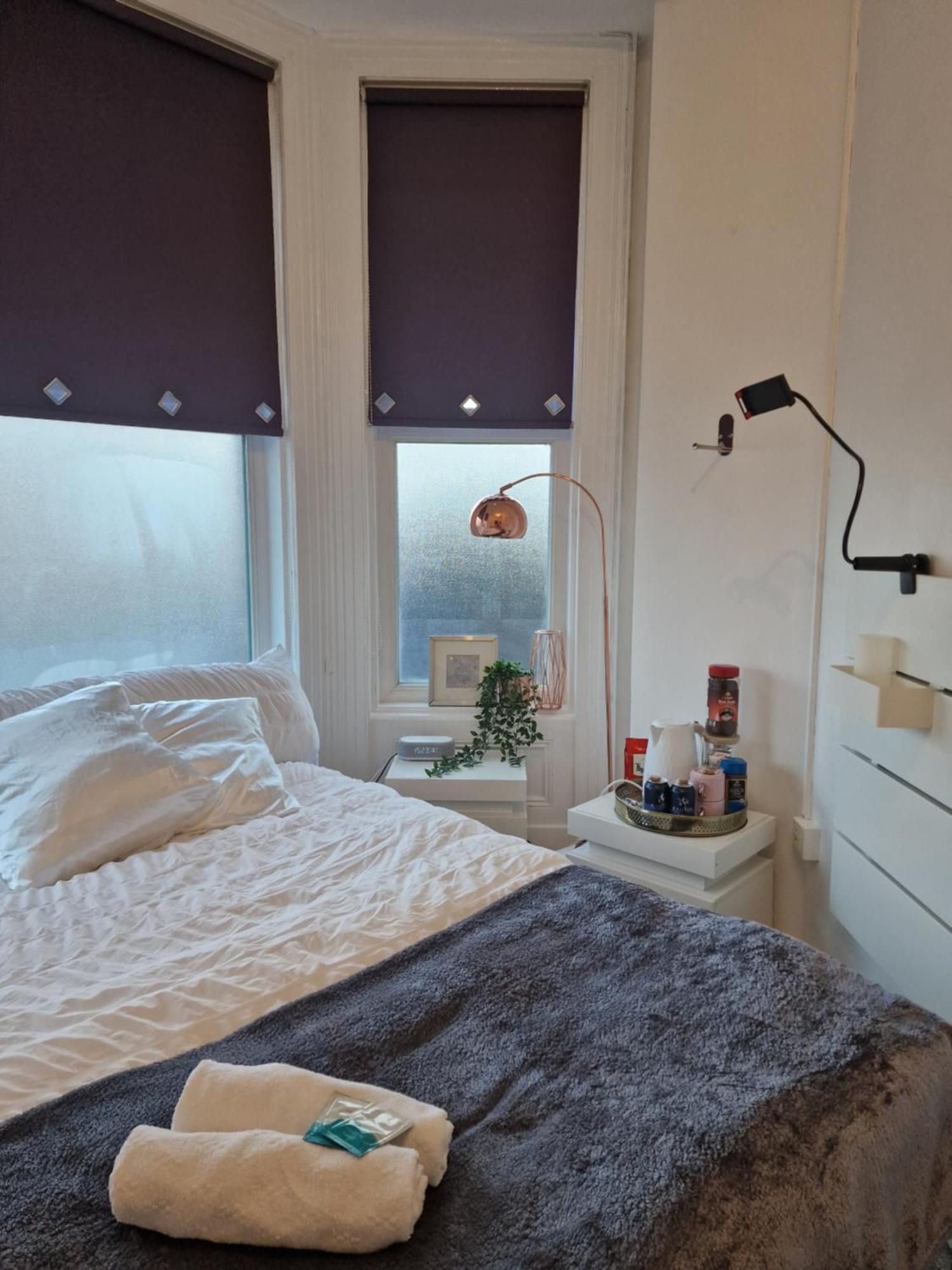 Aunty Katie'S House, Ni Tourist Board Certified & Located On The Main Oldpark Road To Belfast, With Free Continental Breakfast & Free Ultra Fast Sky Internet, Free Sky Sports & Free Sky Cinema, Self-Check In After 10Pm Gmt Pansiyon Dış mekan fotoğraf